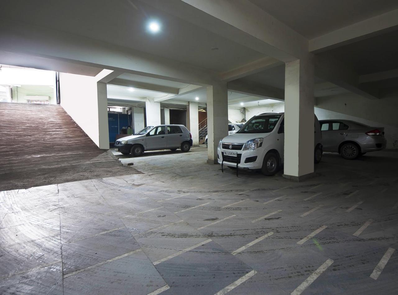 Hotel O Mahipalpur Inn New Delhi Buitenkant foto