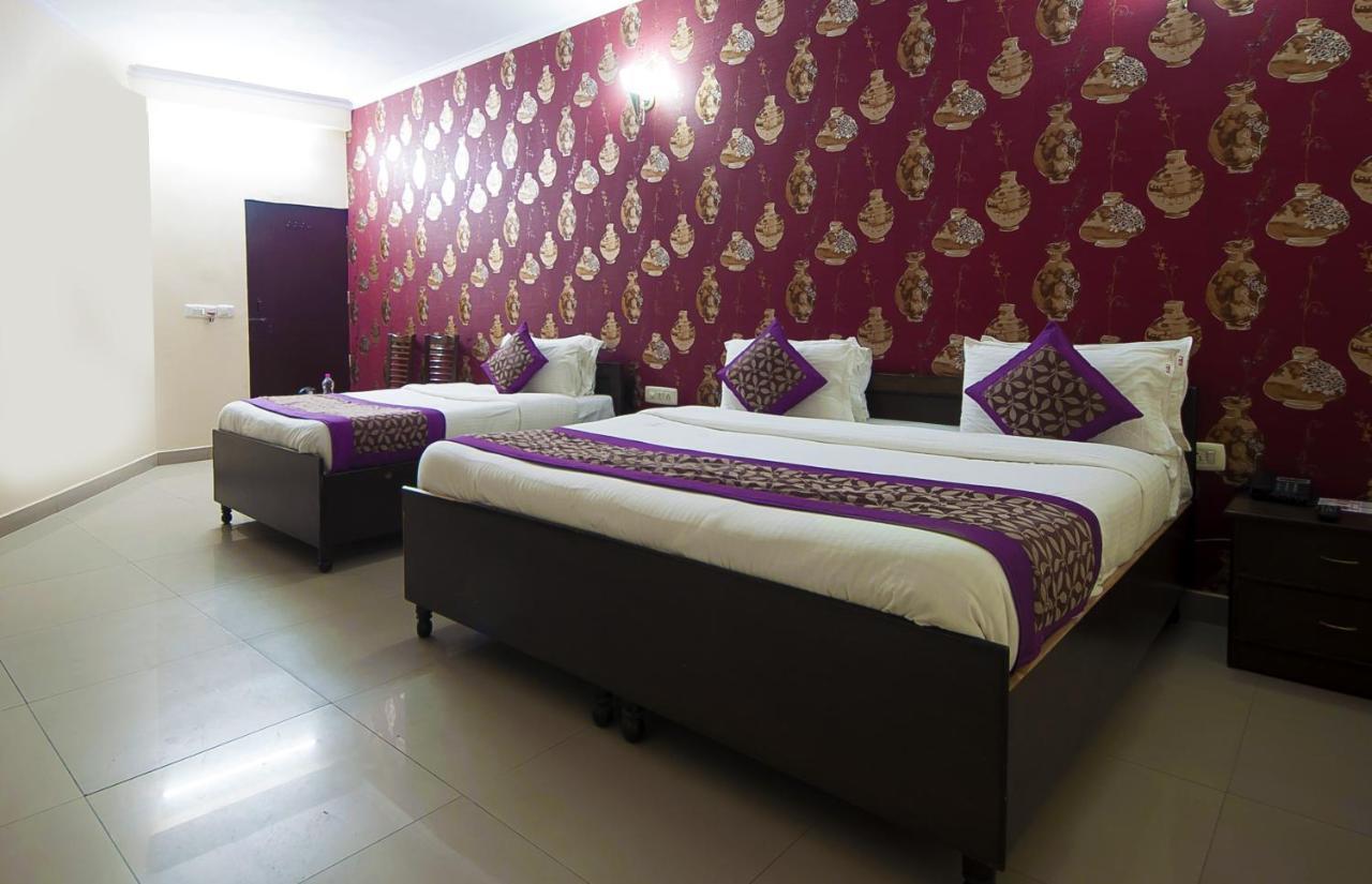 Hotel O Mahipalpur Inn New Delhi Buitenkant foto